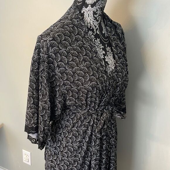 Emily & Jane NEW Sleep Robe and Dress Small - Picture 2 of 5